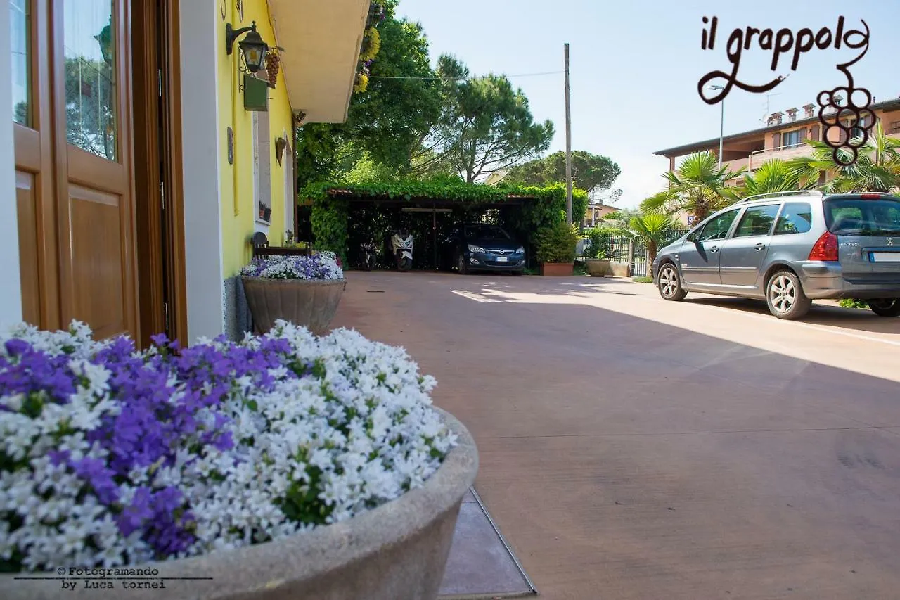 Bed & Breakfast B&B Il Grappolo Foresteria Lombarda Sirmione Italy